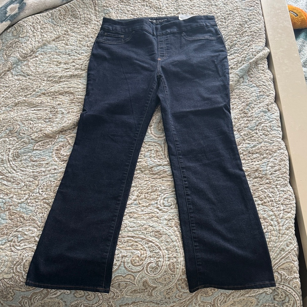 Chicos Classic Blue Pull on Slim Boot Jeans